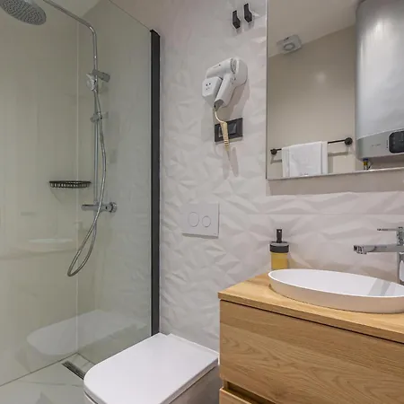 Apartment Amazing In